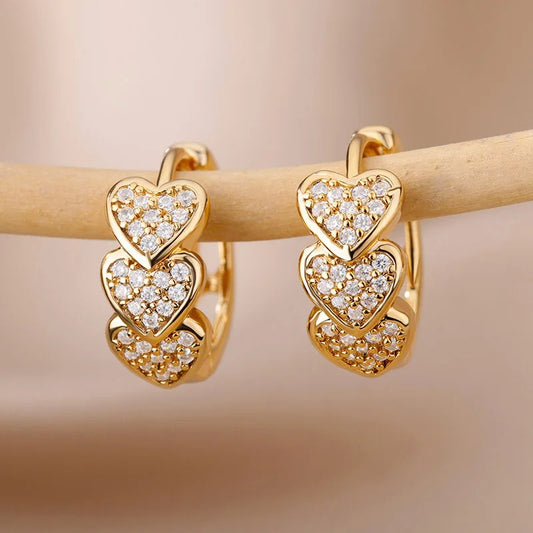 Dazzling Heart Pave Hoops Ε7008