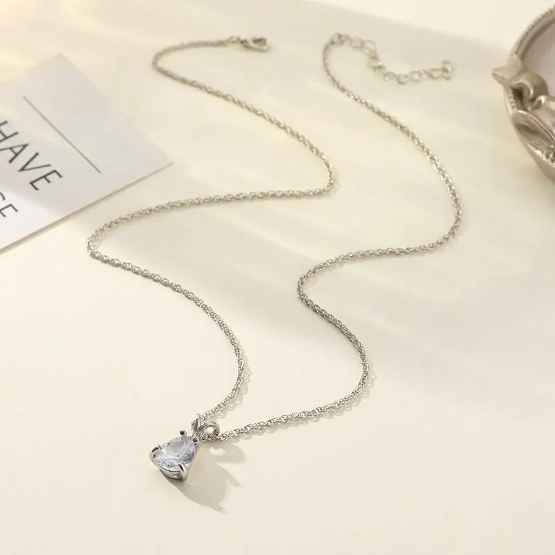 Silver Luxe Teardrop Necklace sltn3125